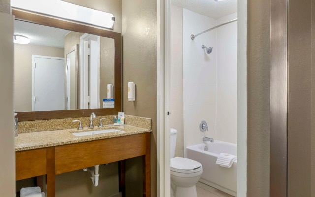Comfort Inn Memphis Downtown