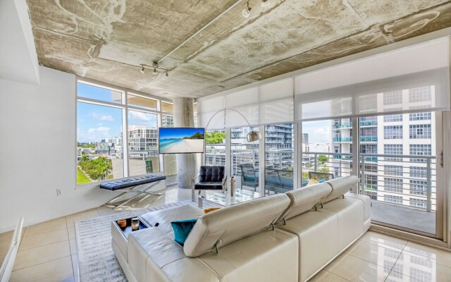 Spacious 3-Bedroom in the Heart Miami