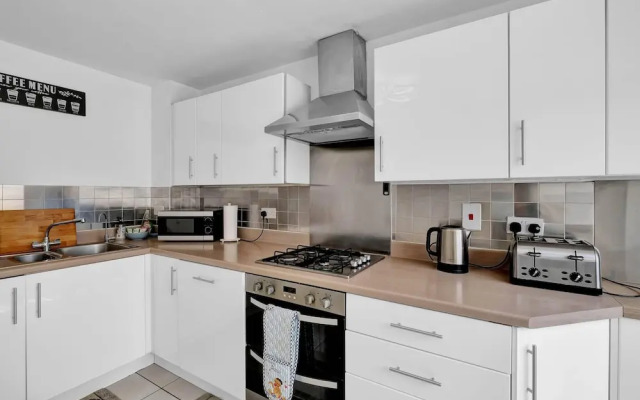 3 Bedroom and 2 Bath House with Balcony