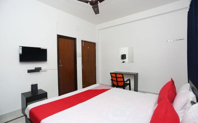 Oyo 28019 Surya Guest House