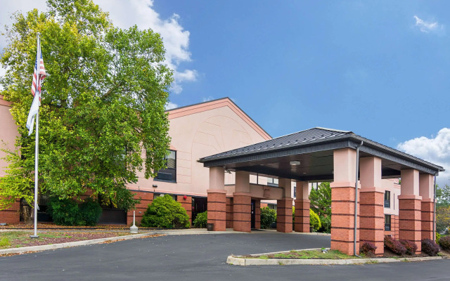 Quality Inn & Suites