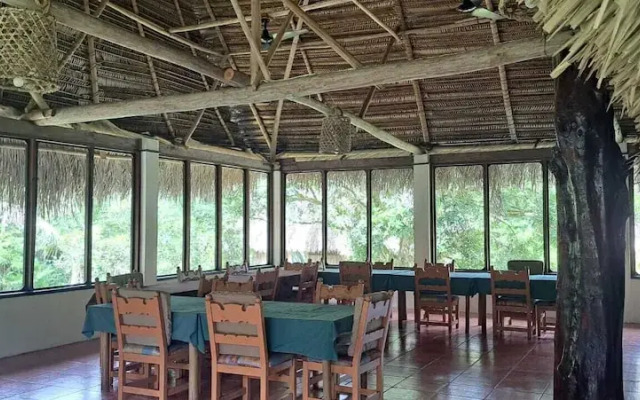 Creekside Oasis