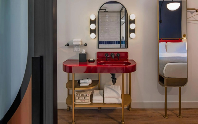 Moxy NYC Lower East Side