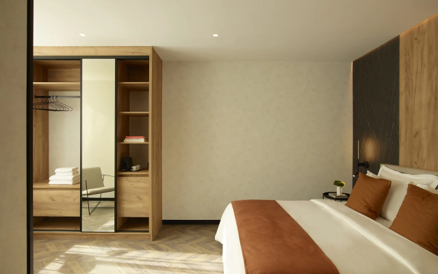 The Port Square Hotel