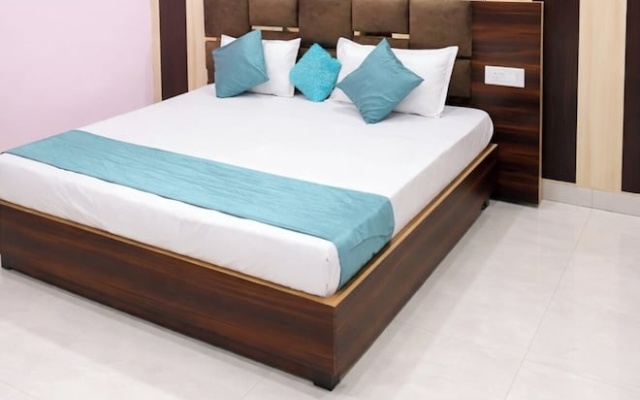 Hotel Pushpanjali Grand Ayodhya