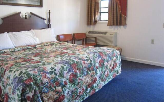 Lamplighter Motel - Clinton, Connecticut