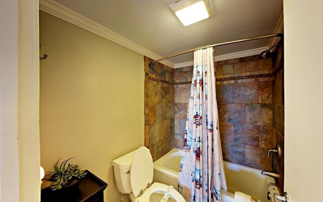 141 Sea Breeze - One Bedroom Condo