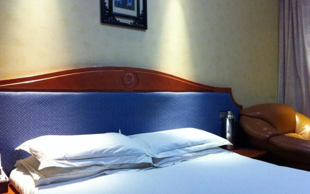 Xinyuan Business Hotel