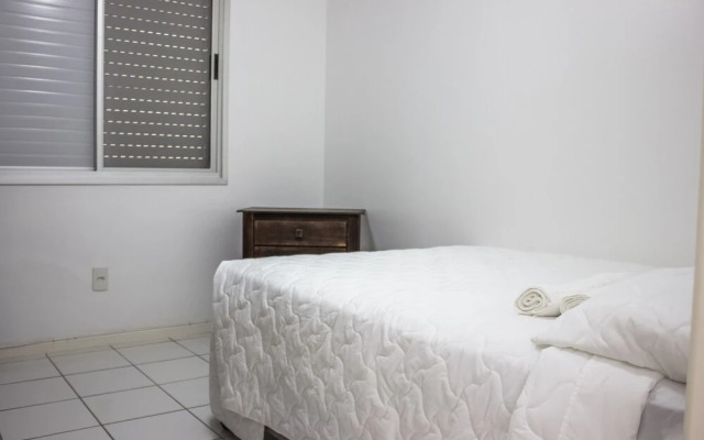 Well Located Apartment with BBQ - SBS111