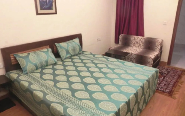 The Raveesh Rooms