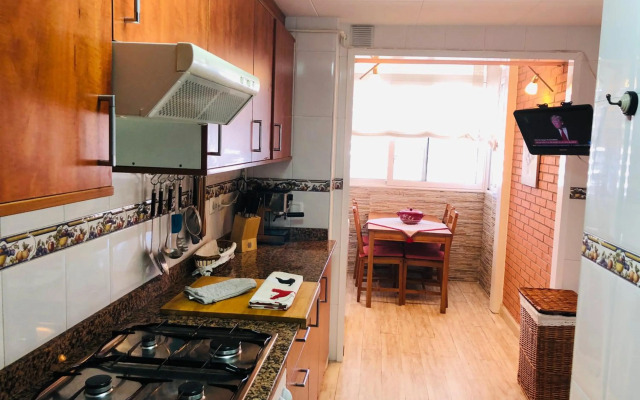 Apartamento con terraza y piscina en Malgrat de Mar