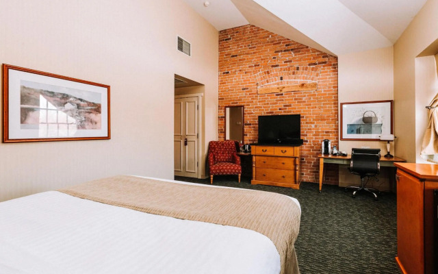 St. Eugene Golf Resort & Casino