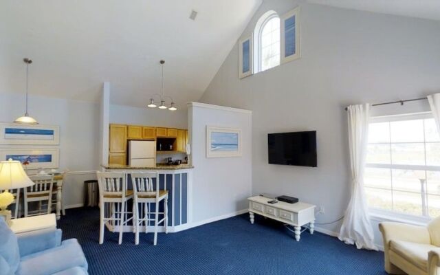 Runaway Beach - 3 Bd Villa (RW15204)