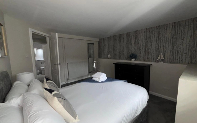 Richmond Park Hotel