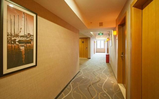 GreenTree Alliance Hotel Chongqing Jiefangbei Walking Street