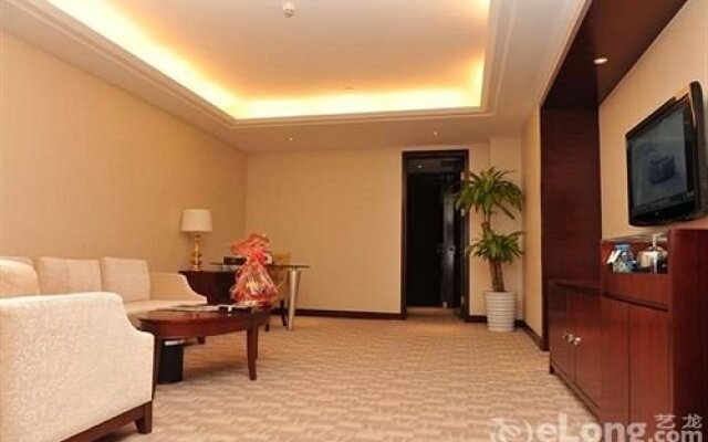 Western Coast Garden Hotel