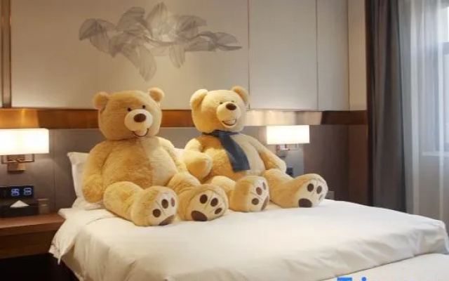 The GiorgioMorandi Hotels (Jinan Jiefang Road Shandong University)
