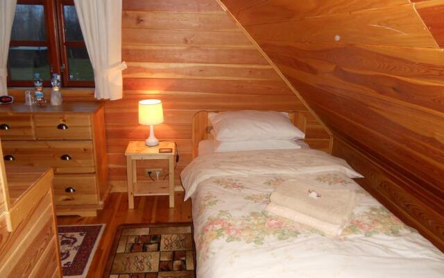Forest Edge Lodge and House