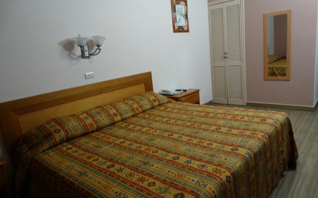Hotel Astromundo