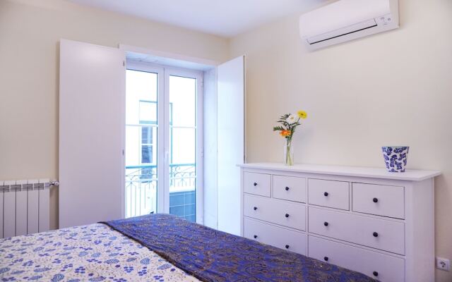 The Bonsai Apartment at Glamorous Chiado