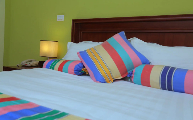 Sunland Hotel