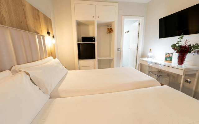 Hotel Sercotel Doña Carmela