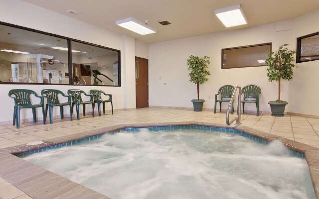 Wingate by Wyndham Pueblo