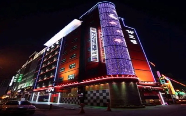 W Motel