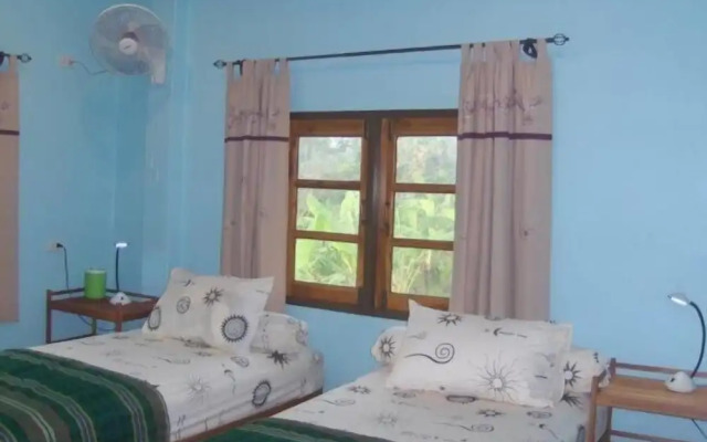 Homestay Singburi Thailand