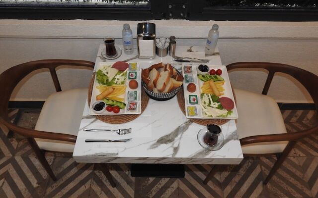 the rooms boutique hotel