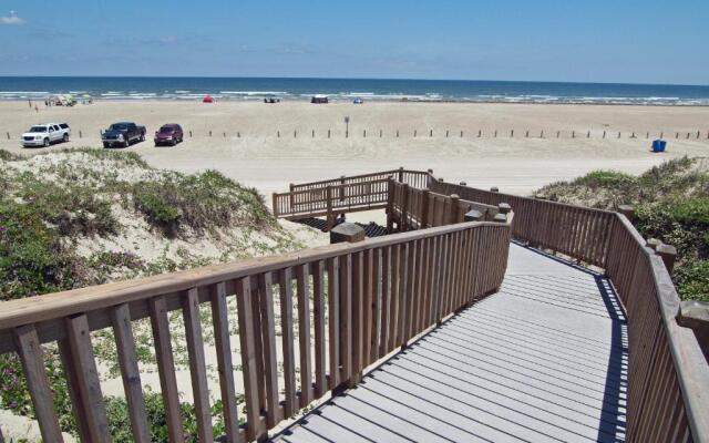 Beach View Estates Upstairs BVEU146