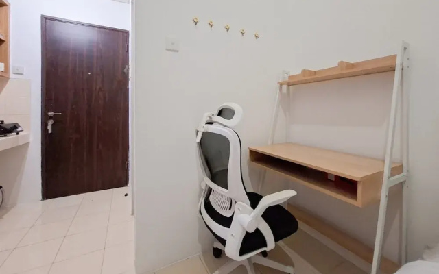 Studio Near Teras Kota Bsd At Serpong Greenview Apartment