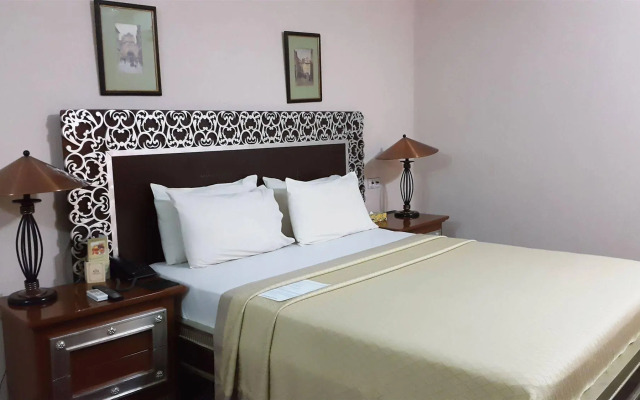 M Plaza Hotel