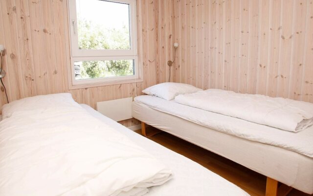 Comfy Holiday Home in Hals With Whirlpool