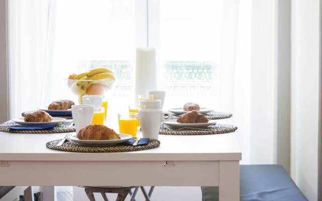 Altido Downtown Pier IV