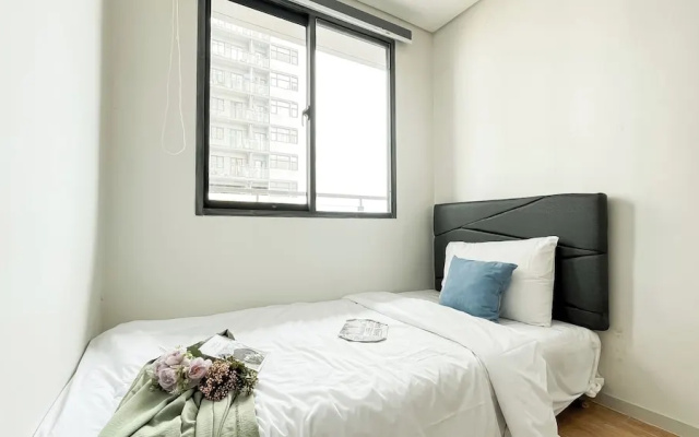 Serene Stay 2Br At Daan Mogot City Apartment – Guest Rooms – Jakarta