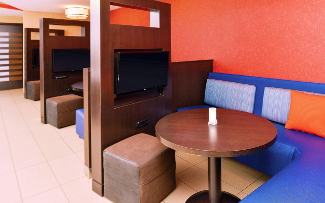 Courtyard by Marriott Denver Cherry Creek