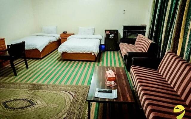 Shahi Palace Guest House