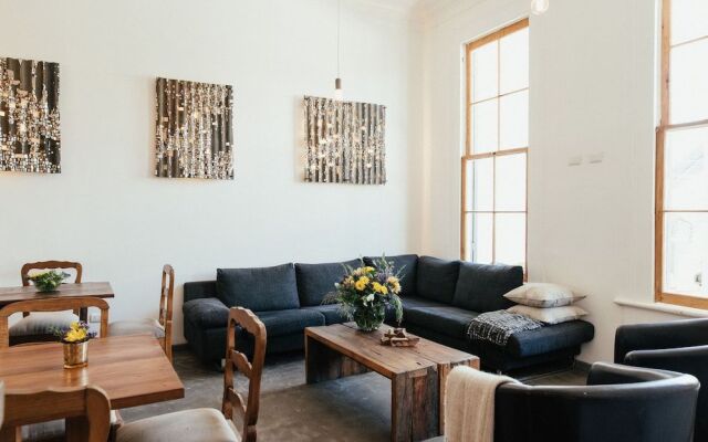 MM450 Hotel Boutique