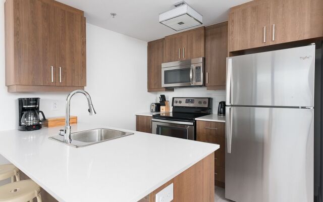 Grand 1BR in Festival Quarter by Sonder
