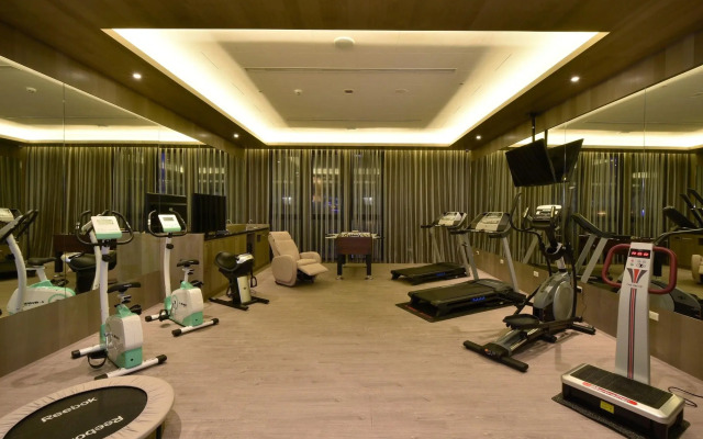 Uher Luxury Resort & Hotel