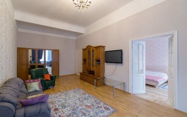 SPB Rentals Apartment