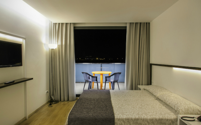 Hotel Playa Oliva
