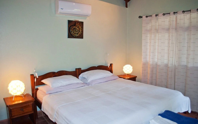 Hotelito Si Si Si