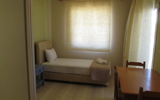 Irini Apartments