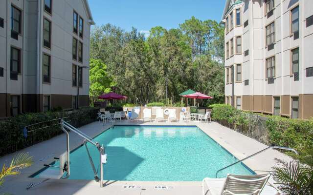 Hampton Inn & Suites Tampa-North