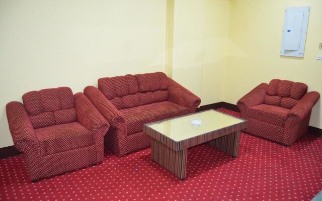 Akaduniya Furnished Apartments 2