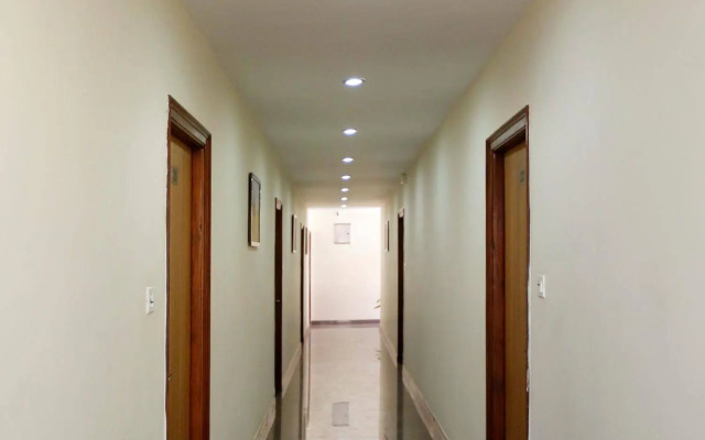 OYO Rooms Gachibowli-Miyapur Road
