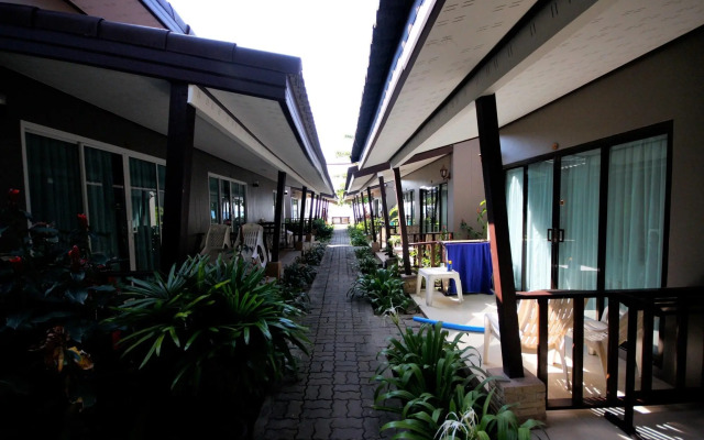 Dang Sea Beach Bungalow