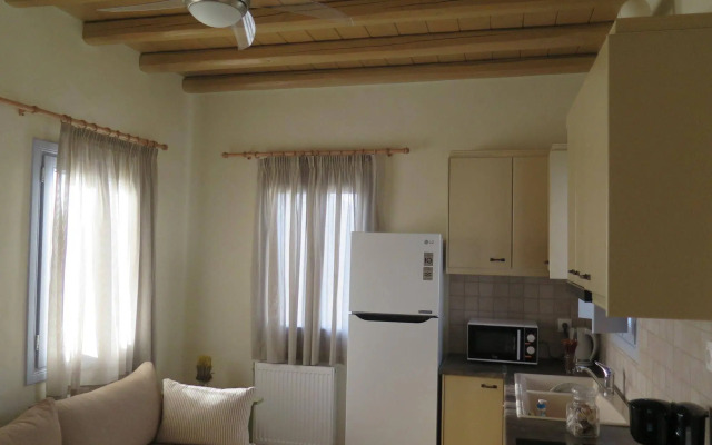 Kaminaki Amorgos Studios & Apartments
